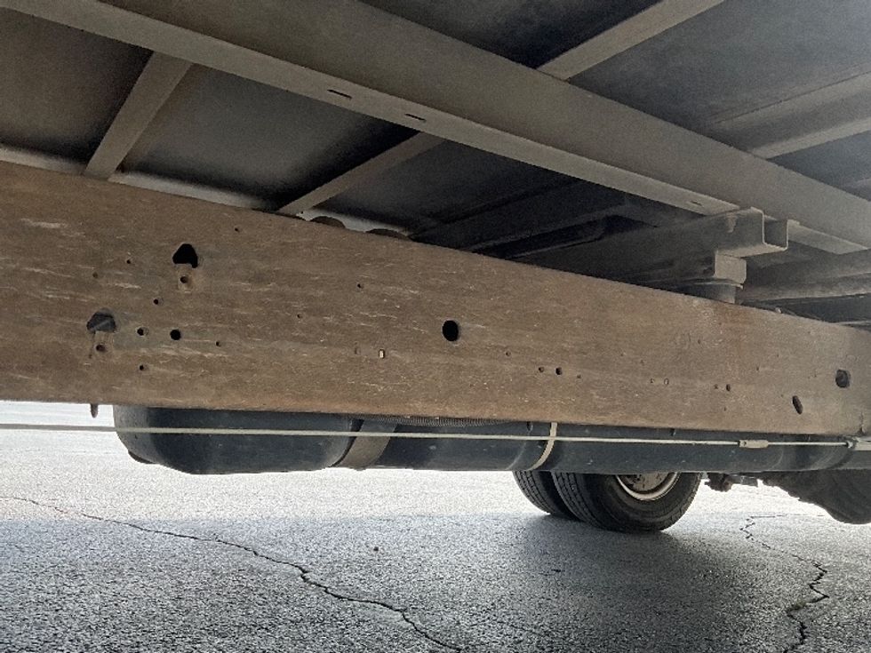 Light Duty Box Truck-Light and Medium Duty Trucks-GMC-2021-Savana G33903-Springfield-MO-127,272\n\t\tmiles-$ 27,750 - Image 5