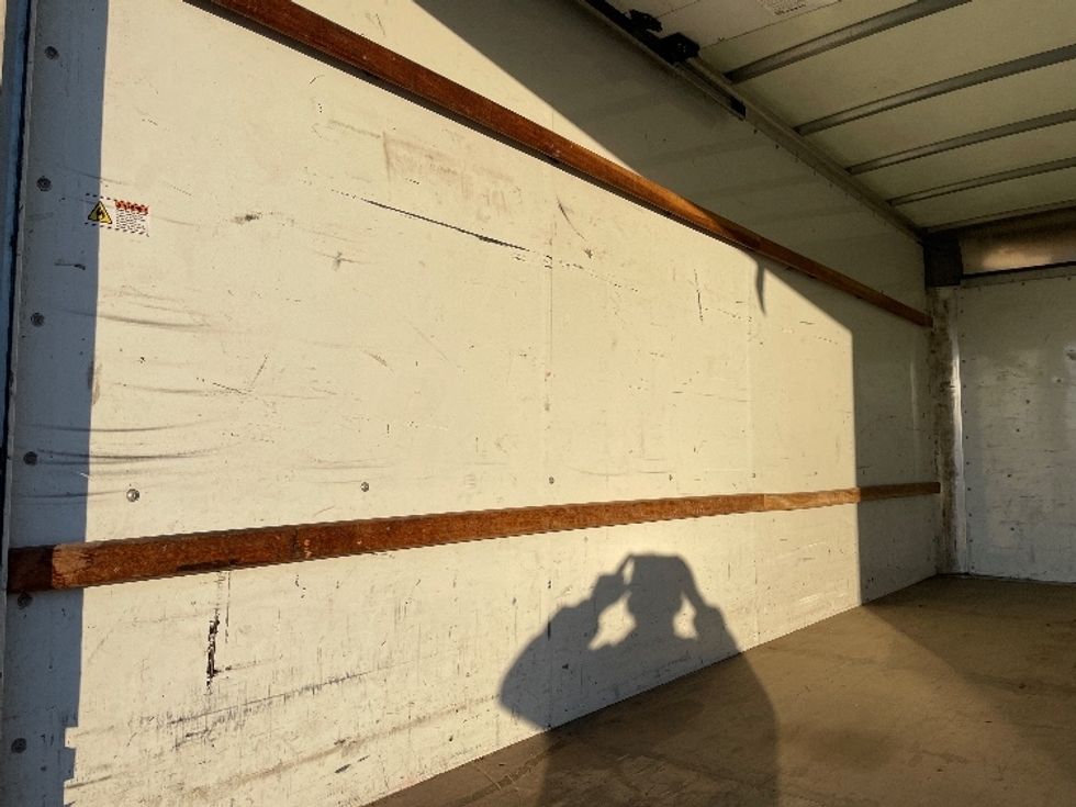 Light Duty Box Truck-Light and Medium Duty Trucks-GMC-2021-Savana G33903-Statesville-NC-120,954\n\t\tmiles-$ 28,750 - Image 10