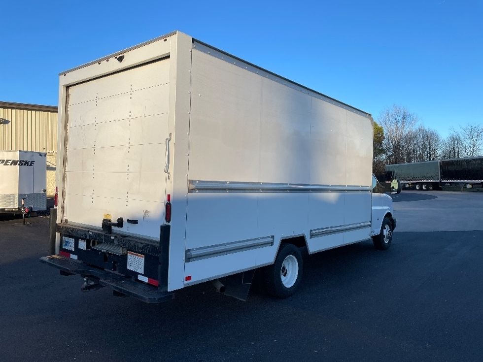 Light Duty Box Truck-Light and Medium Duty Trucks-GMC-2021-Savana G33903-Statesville-NC-120,954\n\t\tmiles-$ 28,750 - Image 12