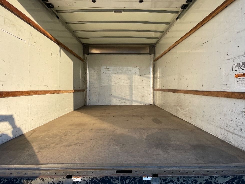 Light Duty Box Truck-Light and Medium Duty Trucks-GMC-2021-Savana G33903-Statesville-NC-120,954\n\t\tmiles-$ 28,750 - Image 8