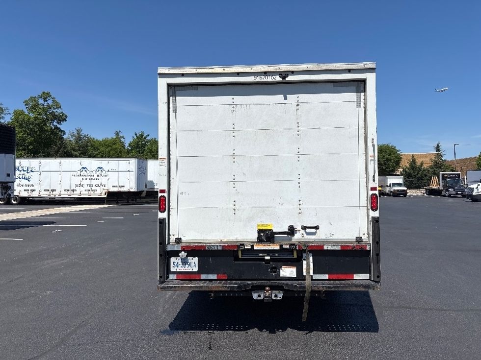 Light Duty Box Truck-Light and Medium Duty Trucks-GMC-2021-Savana G33903-Sterling-VA-123,342\n\t\tmiles-$ 24,500 - Image 7