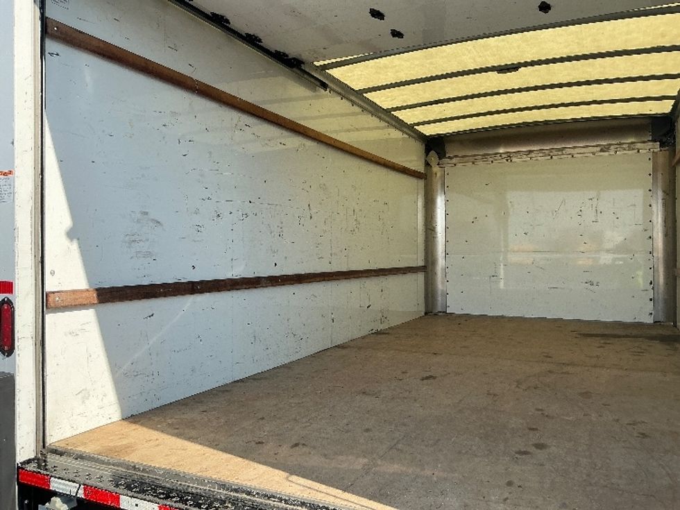 Light Duty Box Truck-Light and Medium Duty Trucks-GMC-2021-Savana G33903-Stockton-CA-114,543\n\t\tmiles-$ 27,500 - Image 10