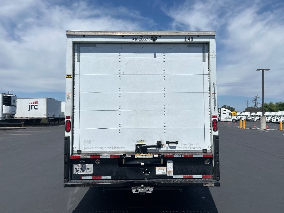 Light Duty Box Truck-Light and Medium Duty Trucks-GMC-2021-Savana G33903-Stockton-CA-166,001\n\t\tmiles-$ 19,750 - Image 7