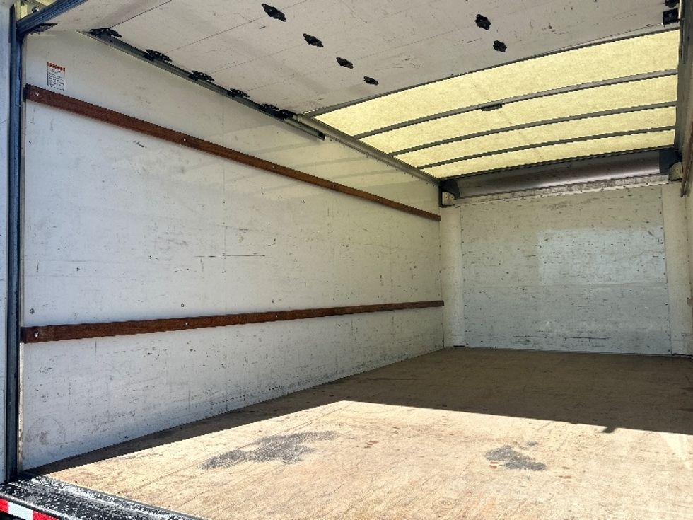 Light Duty Box Truck-Light and Medium Duty Trucks-GMC-2021-Savana G33903-Stockton-CA-87,196\n\t\tmiles-$ 32,250 - Image 11