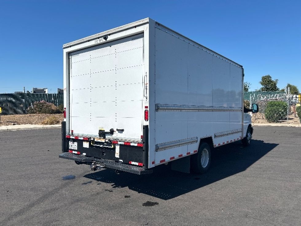 Light Duty Box Truck-Light and Medium Duty Trucks-GMC-2021-Savana G33903-Stockton-CA-87,196\n\t\tmiles-$ 32,250 - Image 13