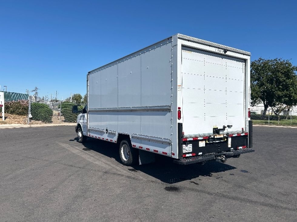 Light Duty Box Truck-Light and Medium Duty Trucks-GMC-2021-Savana G33903-Stockton-CA-87,196\n\t\tmiles-$ 32,250 - Image 6