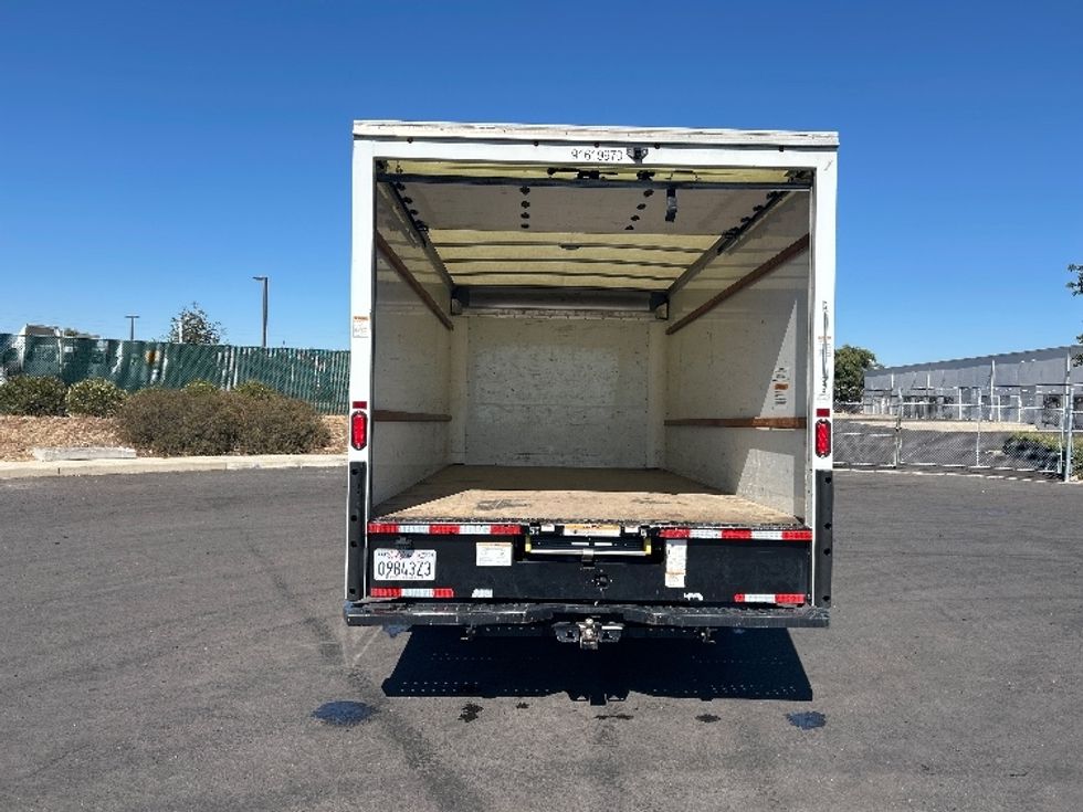 Light Duty Box Truck-Light and Medium Duty Trucks-GMC-2021-Savana G33903-Stockton-CA-87,196\n\t\tmiles-$ 32,250 - Image 8