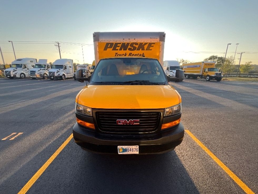 Light Duty Box Truck-Light and Medium Duty Trucks-GMC-2021-Savana G33903-Sturtevant-WI-102,839\n\t\tmiles-$ 26,500 - Image 2