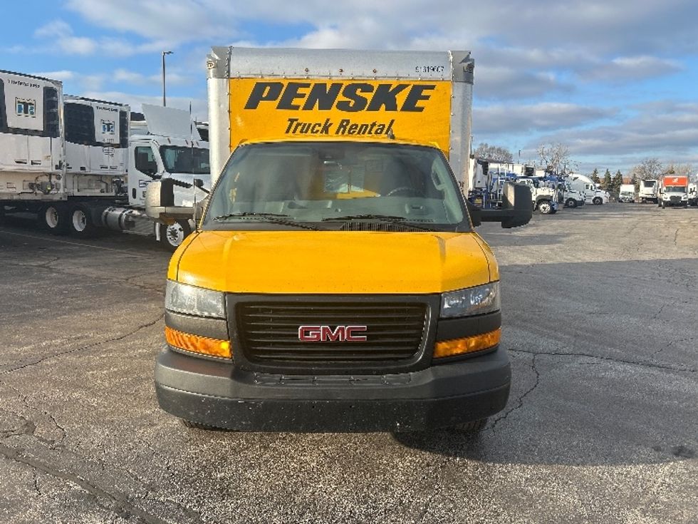 Light Duty Box Truck-Light and Medium Duty Trucks-GMC-2021-Savana G33903-Sturtevant-WI-103,049\n\t\tmiles-$ 26,500 - Image 2