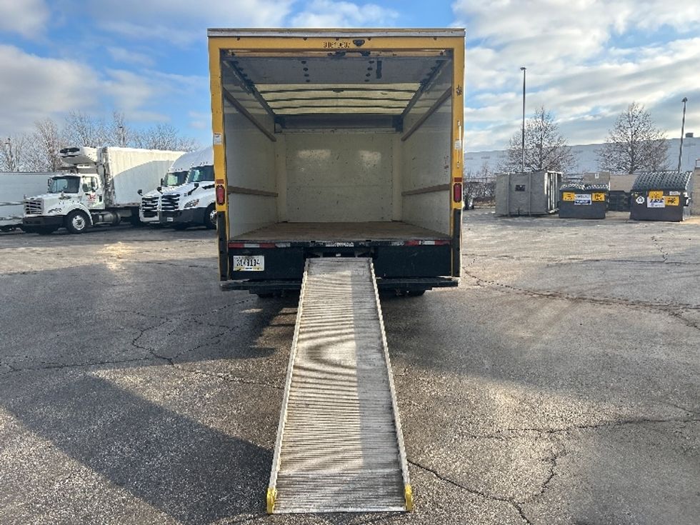 Light Duty Box Truck-Light and Medium Duty Trucks-GMC-2021-Savana G33903-Sturtevant-WI-103,049\n\t\tmiles-$ 26,500 - Image 9