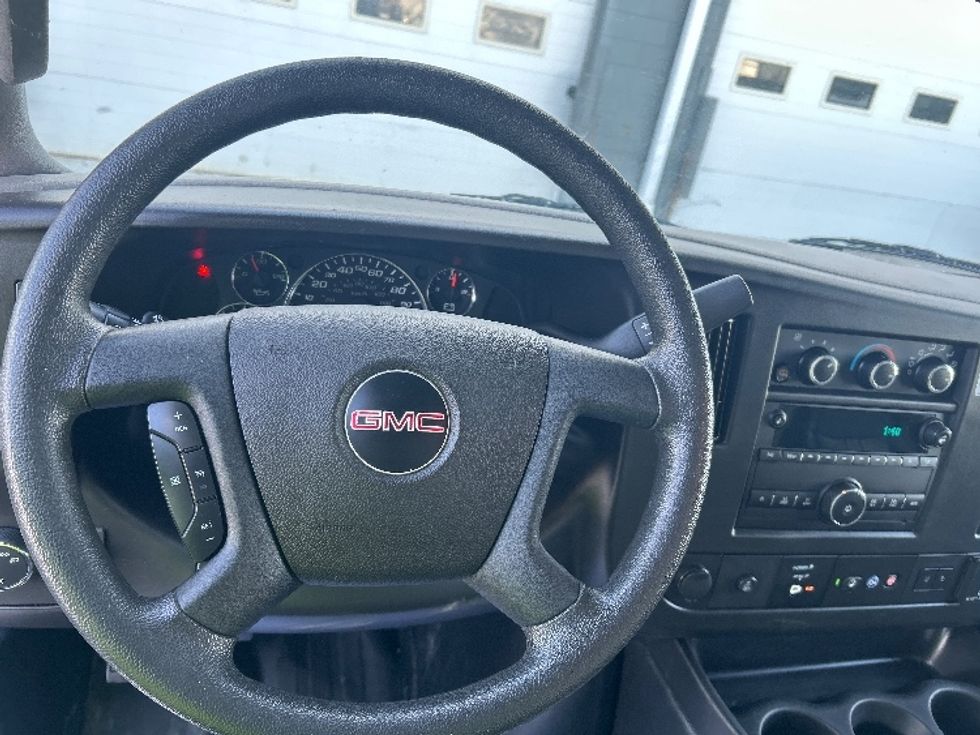 Light Duty Box Truck-Light and Medium Duty Trucks-GMC-2021-Savana G33903-Sturtevant-WI-119,534\n\t\tmiles-$ 27,750 - Image 18