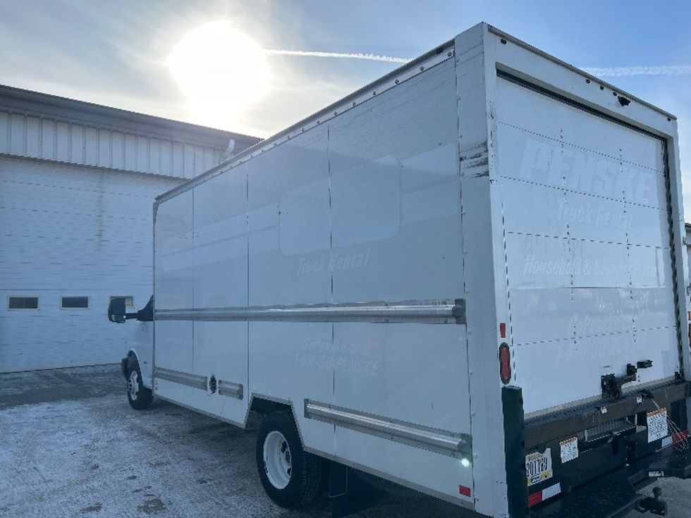 Light Duty Box Truck-Light and Medium Duty Trucks-GMC-2021-Savana G33903-Sturtevant-WI-119,534\n\t\tmiles-$ 27,750 - Image 6
