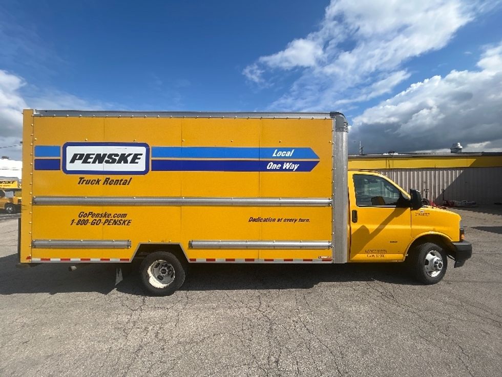 Light Duty Box Truck-Light and Medium Duty Trucks-GMC-2021-Savana G33903-Sturtevant-WI-79,744\n\t\tmiles-$ 27,750 - Image 15