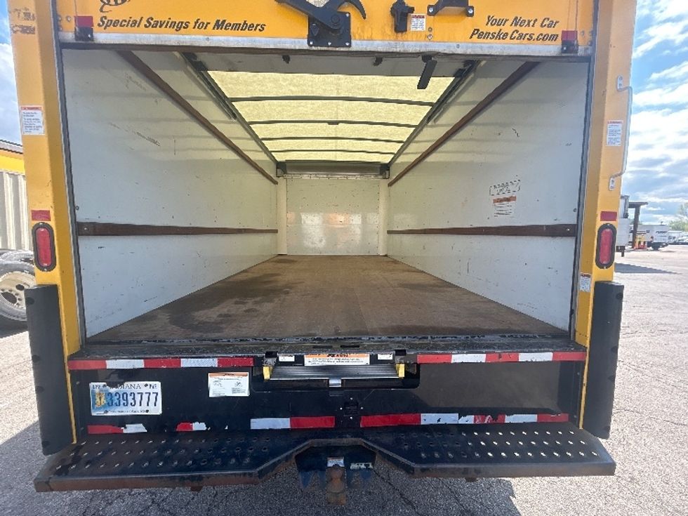 Light Duty Box Truck-Light and Medium Duty Trucks-GMC-2021-Savana G33903-Sturtevant-WI-79,744\n\t\tmiles-$ 27,750 - Image 9