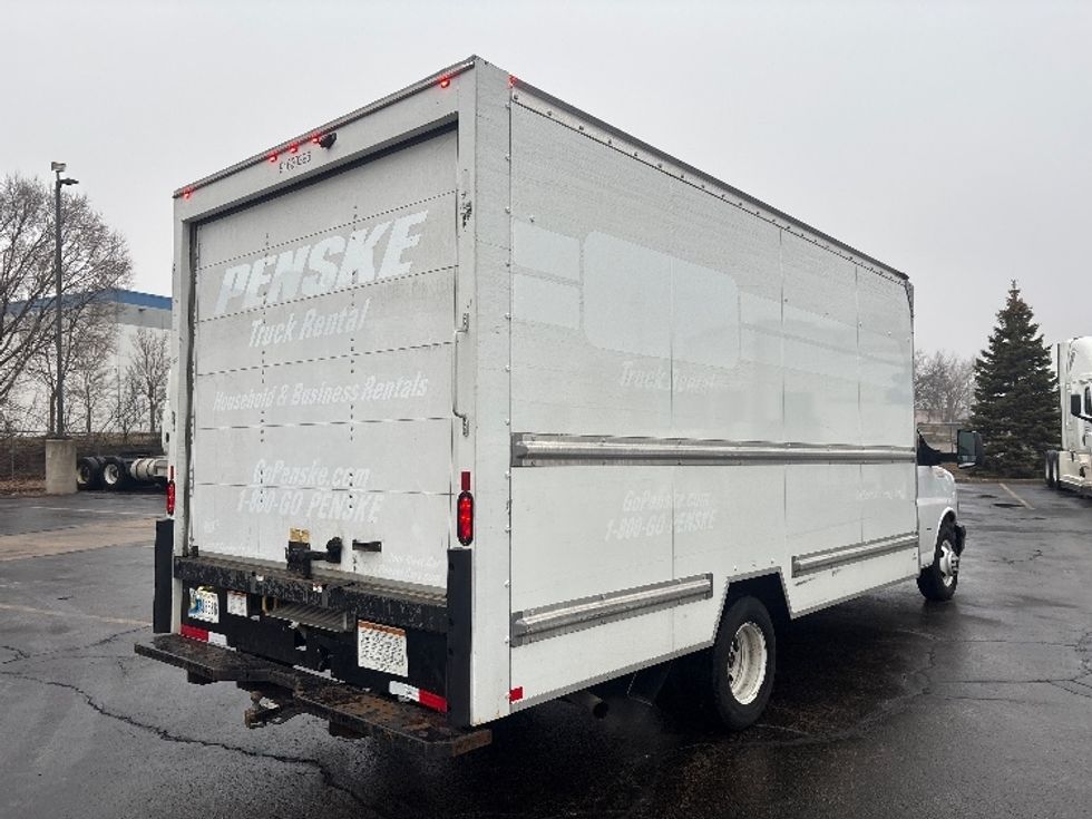 Light Duty Box Truck-Light and Medium Duty Trucks-GMC-2021-Savana G33903-Sturtevant-WI-88,582\n\t\tmiles-$ 31,250 - Image 12
