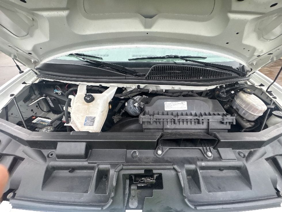 Light Duty Box Truck-Light and Medium Duty Trucks-GMC-2021-Savana G33903-Sturtevant-WI-88,582\n\t\tmiles-$ 31,250 - Image 21