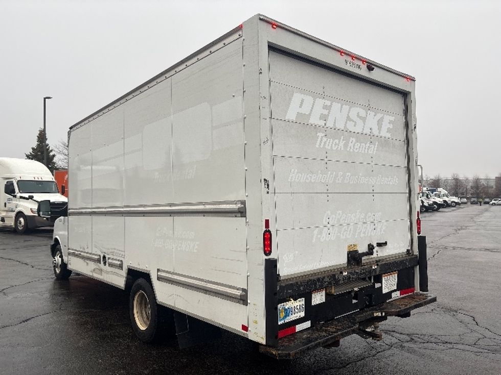 Light Duty Box Truck-Light and Medium Duty Trucks-GMC-2021-Savana G33903-Sturtevant-WI-88,582\n\t\tmiles-$ 31,250 - Image 5