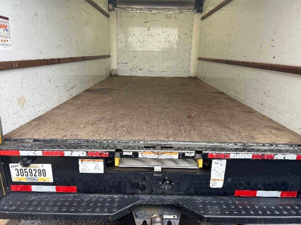 Light Duty Box Truck-Light and Medium Duty Trucks-GMC-2021-Savana G33903-Sturtevant-WI-95,813\n\t\tmiles-$ 24,750 - Image 10
