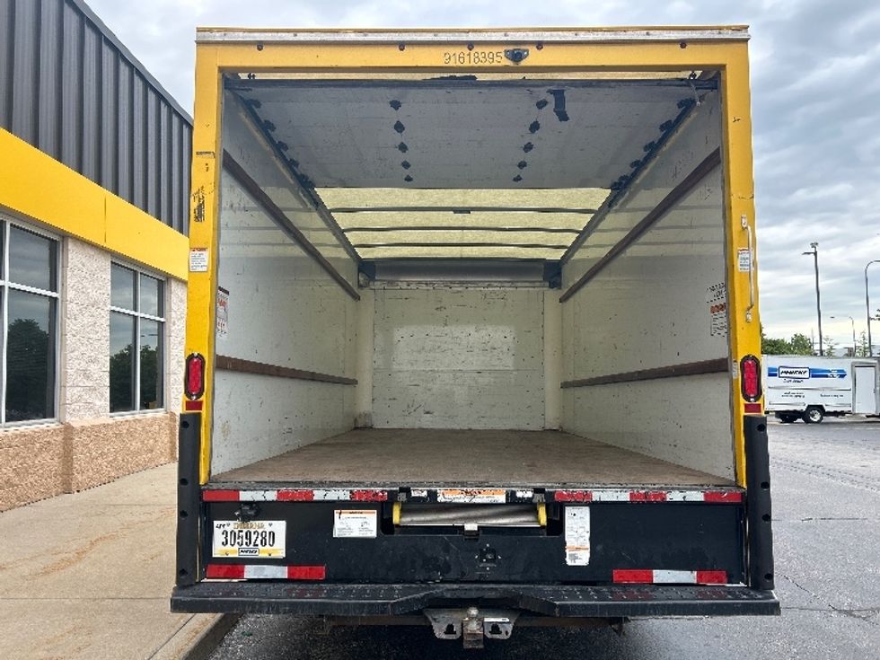 Light Duty Box Truck-Light and Medium Duty Trucks-GMC-2021-Savana G33903-Sturtevant-WI-95,813\n\t\tmiles-$ 24,750 - Image 8