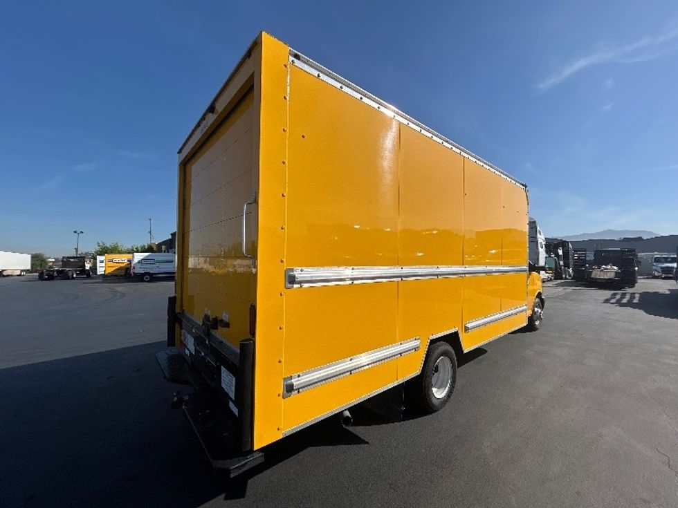 Light Duty Box Truck-Light and Medium Duty Trucks-GMC-2021-Savana G33903-Sun Valley-CA-71,345\n\t\tmiles-$ 30,500 - Image 13