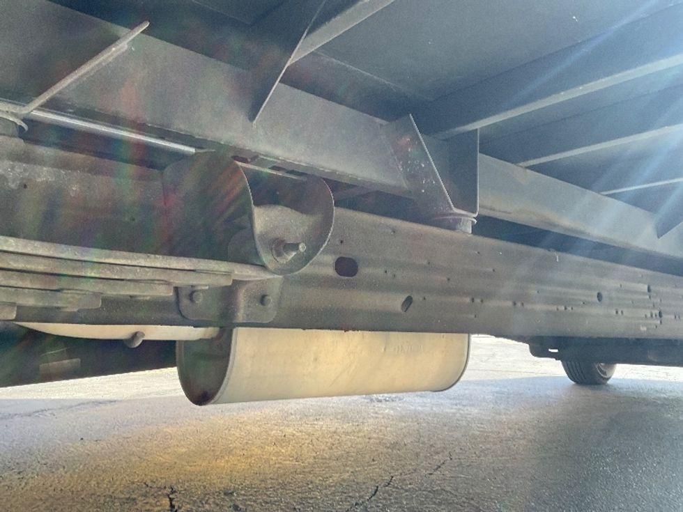 Light Duty Box Truck-Light and Medium Duty Trucks-GMC-2021-Savana G33903-Sun Valley-CA-71,345\n\t\tmiles-$ 30,500 - Image 14