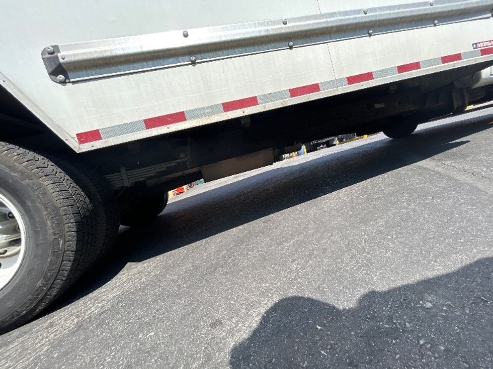 Light Duty Box Truck-Light and Medium Duty Trucks-GMC-2021-Savana G33903-Sun Valley-CA-86,304\n\t\tmiles-$ 32,250 - Image 13