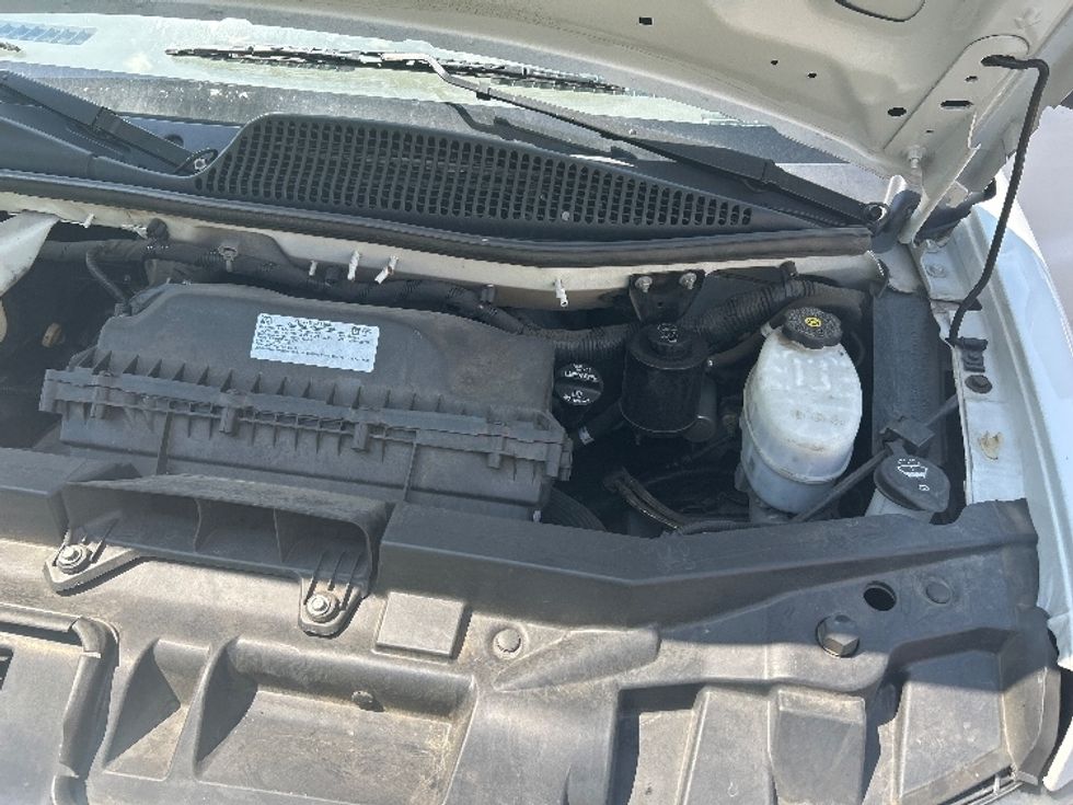 Light Duty Box Truck-Light and Medium Duty Trucks-GMC-2021-Savana G33903-Sun Valley-CA-86,304\n\t\tmiles-$ 32,250 - Image 20