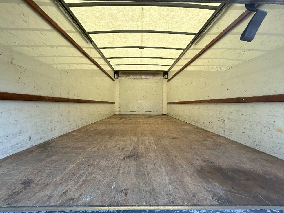 Light Duty Box Truck-Light and Medium Duty Trucks-GMC-2021-Savana G33903-Sun Valley-CA-86,304\n\t\tmiles-$ 32,250 - Image 8