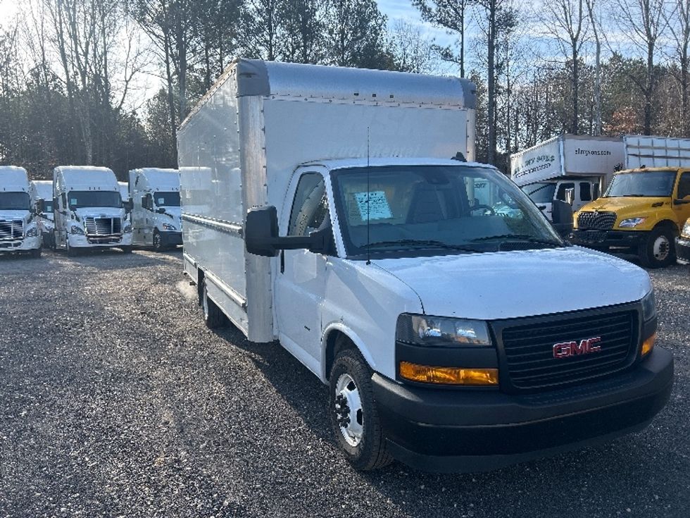 Light Duty Box Truck-Light and Medium Duty Trucks-GMC-2021-Savana G33903-Suwanee-GA-100,387\n\t\tmiles-$ 30,000 - Image 1