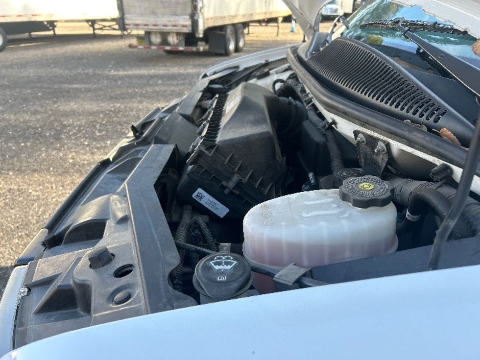 Light Duty Box Truck-Light and Medium Duty Trucks-GMC-2021-Savana G33903-Suwanee-GA-100,387\n\t\tmiles-$ 30,000 - Image 23