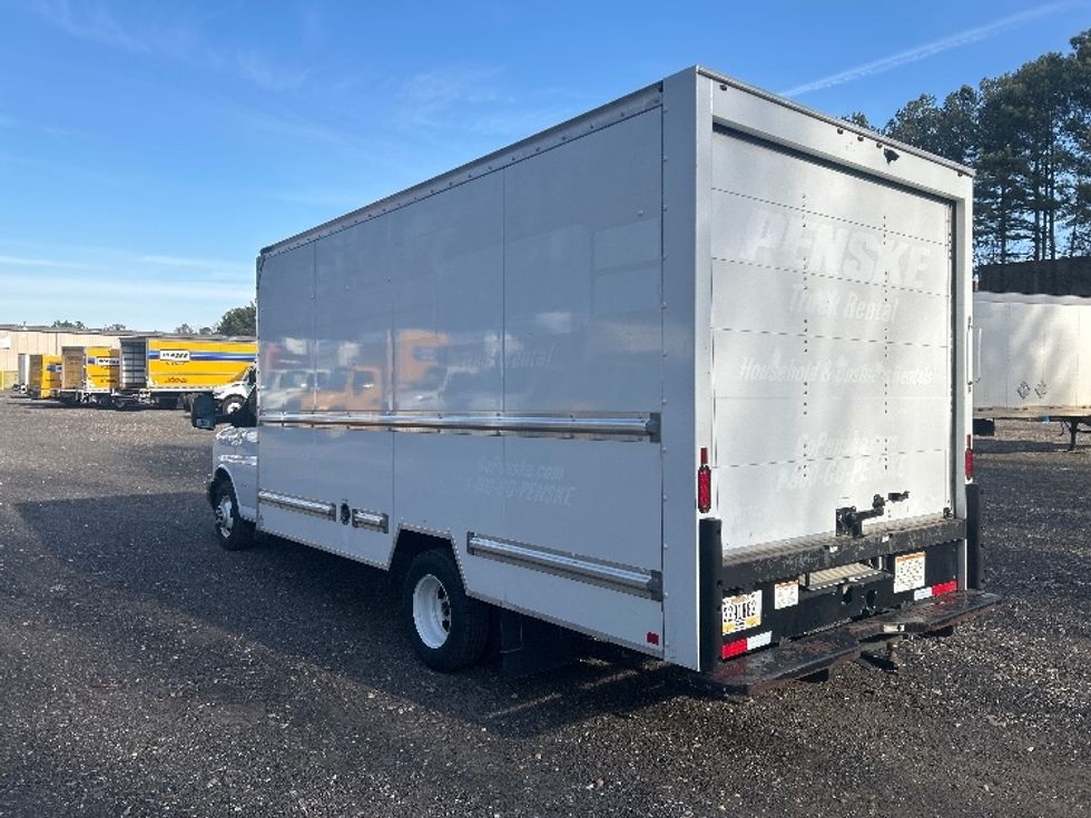 Light Duty Box Truck-Light and Medium Duty Trucks-GMC-2021-Savana G33903-Suwanee-GA-100,387\n\t\tmiles-$ 30,000 - Image 6