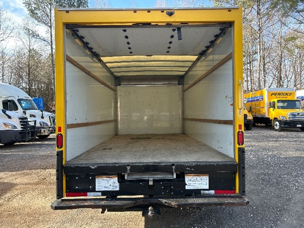 Light Duty Box Truck-Light and Medium Duty Trucks-GMC-2021-Savana G33903-Suwanee-GA-108,640\n\t\tmiles-$ 26,000 - Image 8