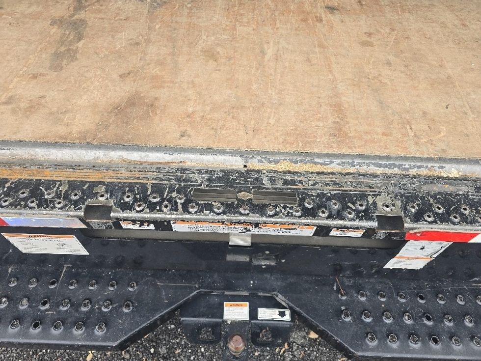 Light Duty Box Truck-Light and Medium Duty Trucks-GMC-2021-Savana G33903-Suwanee-GA-109,775\n\t\tmiles-$ 28,750 - Image 9