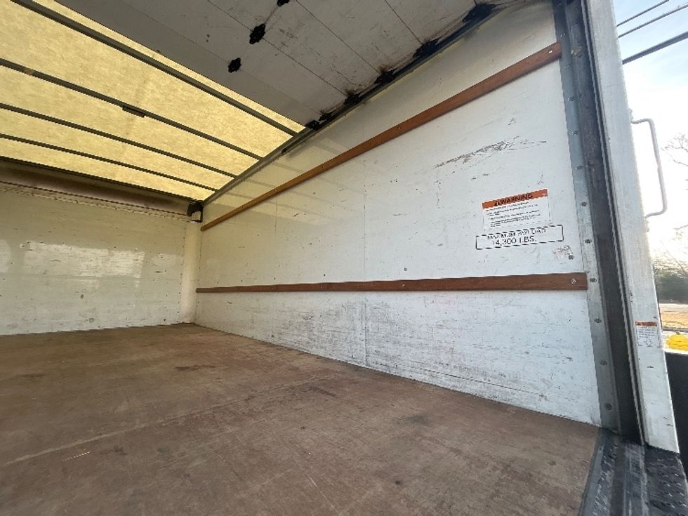 Light Duty Box Truck-Light and Medium Duty Trucks-GMC-2021-Savana G33903-Swedesboro-NJ-102,226\n\t\tmiles-$ 28,250 - Image 12