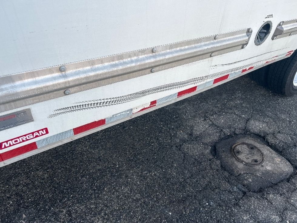 Light Duty Box Truck-Light and Medium Duty Trucks-GMC-2021-Savana G33903-Swedesboro-NJ-102,226\n\t\tmiles-$ 28,250 - Image 25