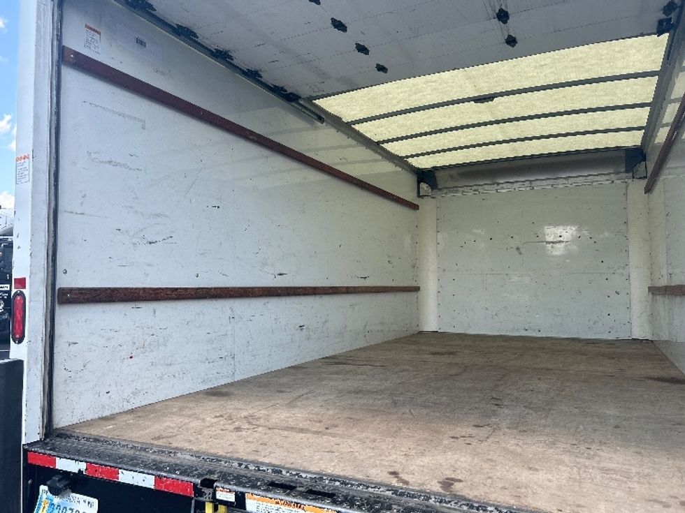 Light Duty Box Truck-Light and Medium Duty Trucks-GMC-2021-Savana G33903-Swedesboro-NJ-79,214\n\t\tmiles-$ 30,750 - Image 11