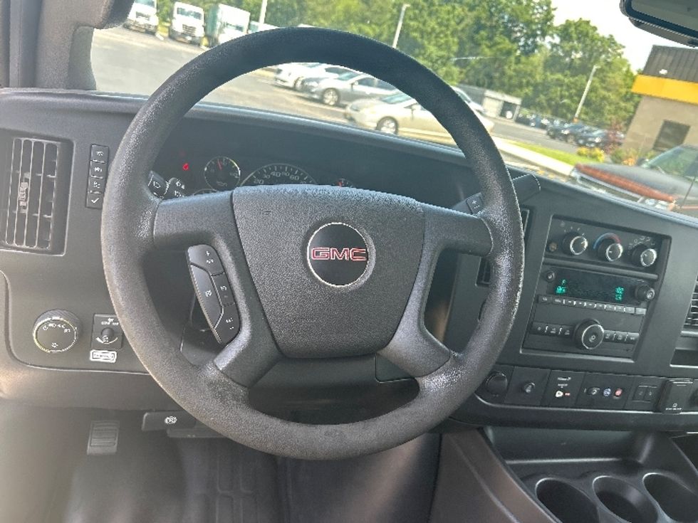 Light Duty Box Truck-Light and Medium Duty Trucks-GMC-2021-Savana G33903-Swedesboro-NJ-79,214\n\t\tmiles-$ 30,750 - Image 17