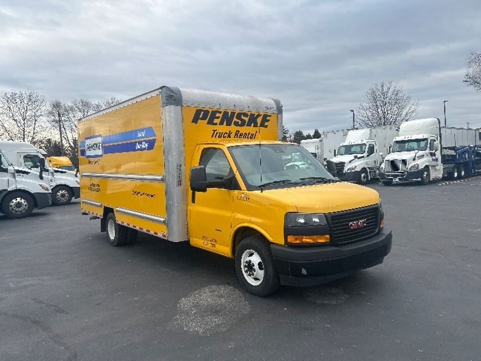 Light Duty Box Truck-Light and Medium Duty Trucks-GMC-2021-Savana G33903-Swedesboro-NJ-92,880\n\t\tmiles-$ 26,500 - Image 1