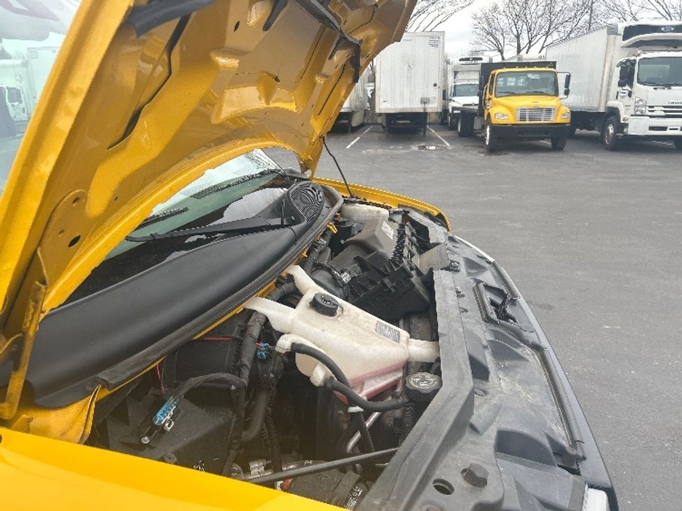 Light Duty Box Truck-Light and Medium Duty Trucks-GMC-2021-Savana G33903-Swedesboro-NJ-92,880\n\t\tmiles-$ 26,500 - Image 23