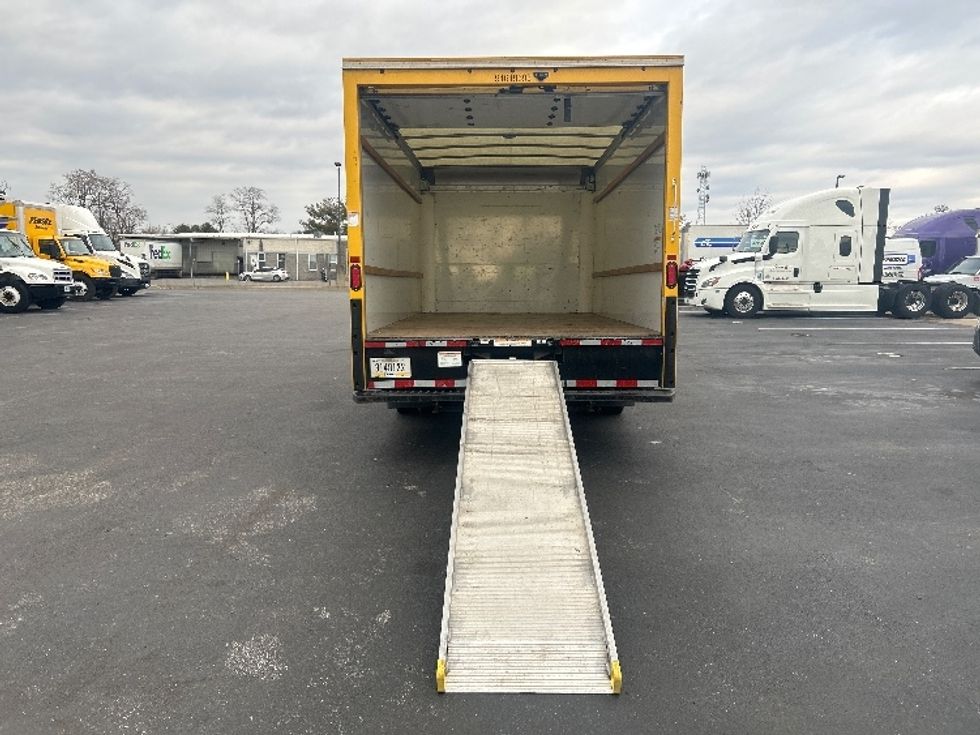 Light Duty Box Truck-Light and Medium Duty Trucks-GMC-2021-Savana G33903-Swedesboro-NJ-92,880\n\t\tmiles-$ 26,500 - Image 9