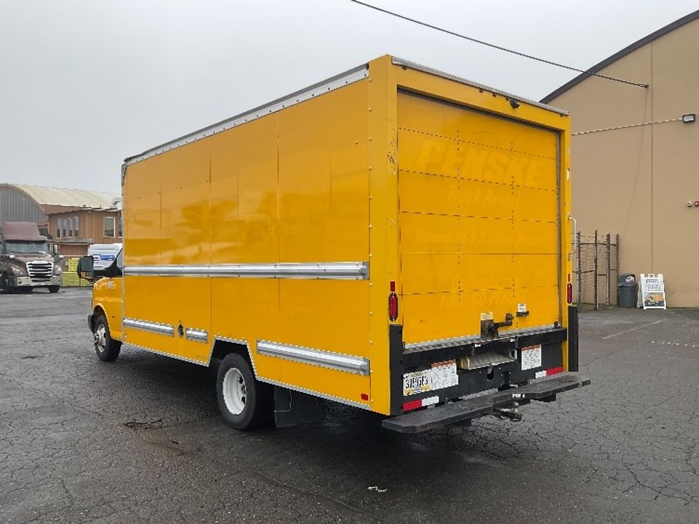 Light Duty Box Truck-Light and Medium Duty Trucks-GMC-2021-Savana G33903-Tacoma-WA-87,479\n\t\tmiles-$ 29,250 - Image 6