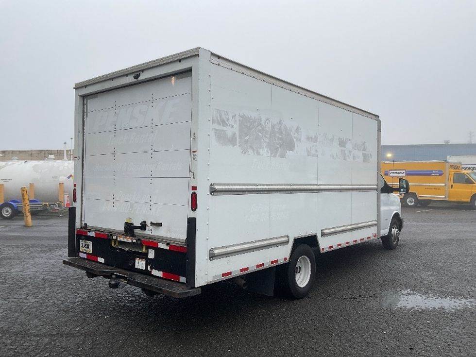 Light Duty Box Truck-Light and Medium Duty Trucks-GMC-2021-Savana G33903-Tacoma-WA-90,577\n\t\tmiles-$ 31,750 - Image 13