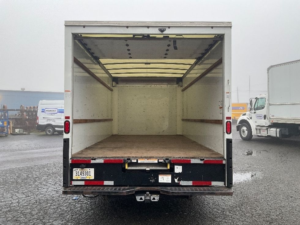 Light Duty Box Truck-Light and Medium Duty Trucks-GMC-2021-Savana G33903-Tacoma-WA-90,577\n\t\tmiles-$ 31,750 - Image 8