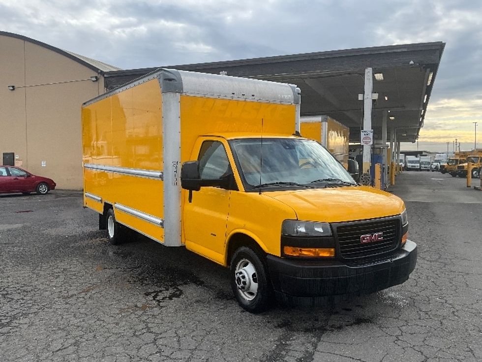 Light Duty Box Truck-Light and Medium Duty Trucks-GMC-2021-Savana G33903-Tacoma-WA-94,760\n\t\tmiles-$ 28,250 - Image 1