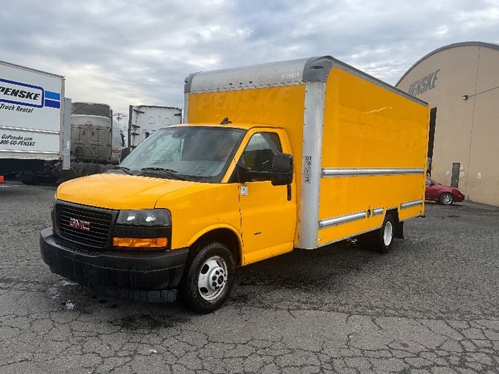 Light Duty Box Truck-Light and Medium Duty Trucks-GMC-2021-Savana G33903-Tacoma-WA-94,760\n\t\tmiles-$ 28,250 - Image 3