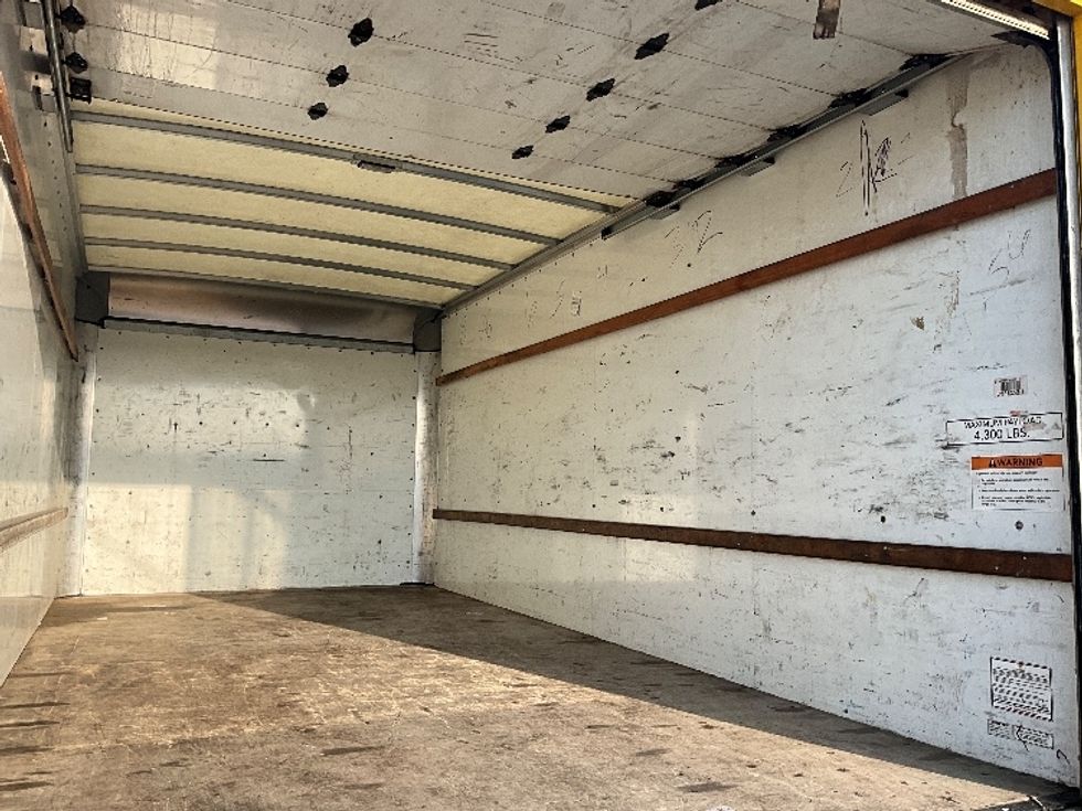 Light Duty Box Truck-Light and Medium Duty Trucks-GMC-2021-Savana G33903-Tacoma-WA-97,694\n\t\tmiles-$ 28,000 - Image 12