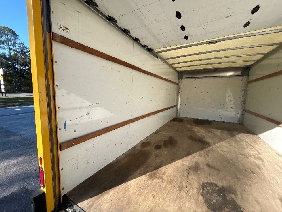 Light Duty Box Truck-Light and Medium Duty Trucks-GMC-2021-Savana G33903-Tallahassee-FL-109,095\n\t\tmiles-$ 26,500 - Image 10