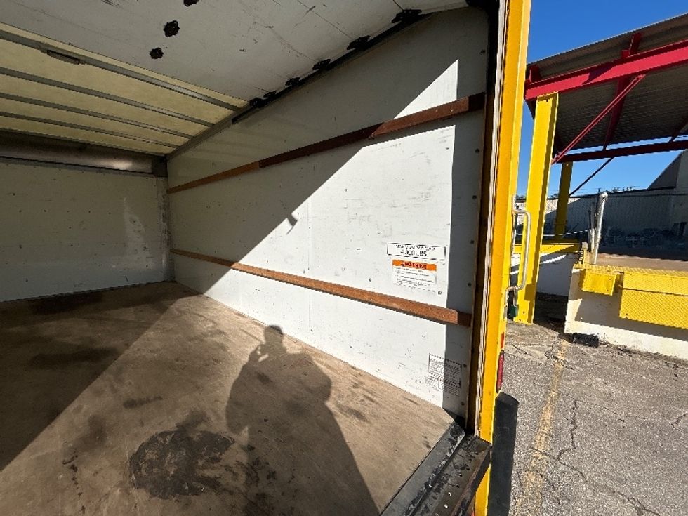 Light Duty Box Truck-Light and Medium Duty Trucks-GMC-2021-Savana G33903-Tallahassee-FL-109,095\n\t\tmiles-$ 26,500 - Image 11