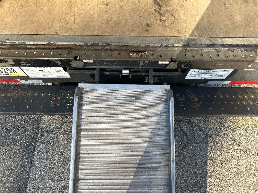 Light Duty Box Truck-Light and Medium Duty Trucks-GMC-2021-Savana G33903-Tallahassee-FL-109,095\n\t\tmiles-$ 26,500 - Image 9