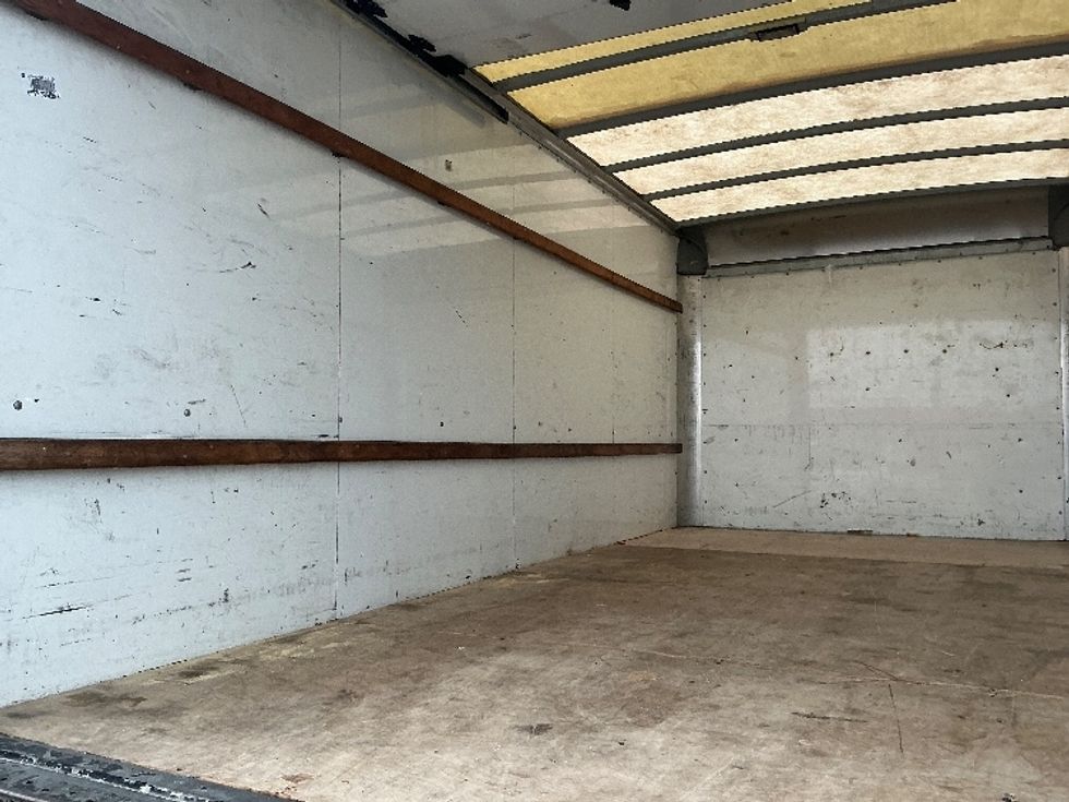 Light Duty Box Truck-Light and Medium Duty Trucks-GMC-2021-Savana G33903-Tallahassee-FL-82,717\n\t\tmiles-$ 29,500 - Image 11